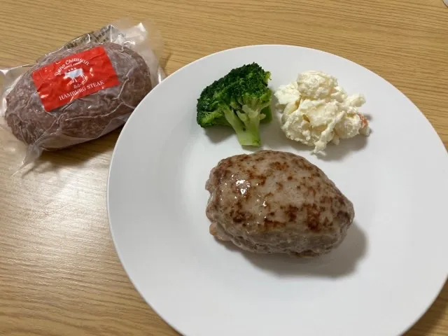 赤身の旨味がスゴイ！熊本あか牛ハンバーグお取り寄せレビュー-口コミ、焼き方紹介