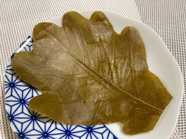 本物のかしわ葉が使われてて香りがすごく良い