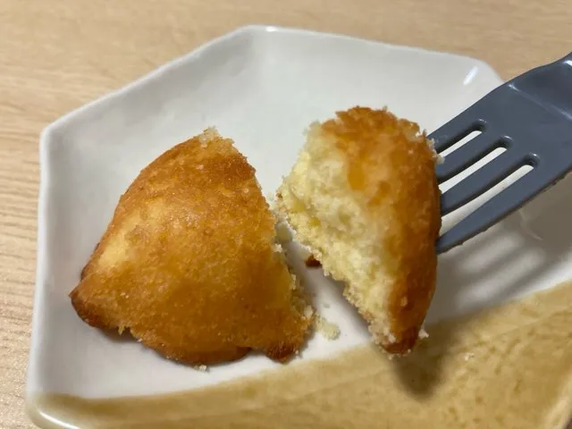 レモンの酸味、ピールの苦みもあっておいしい