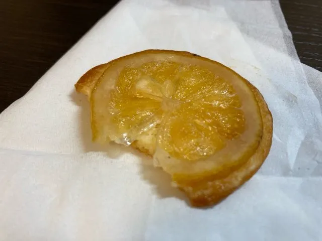 レモンの酸味、皮の苦みのバランスが良い