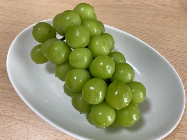 山下屋荘介のシャインマスカット実食レビュー