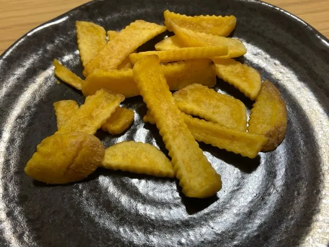 じゃがいもの色が濃い