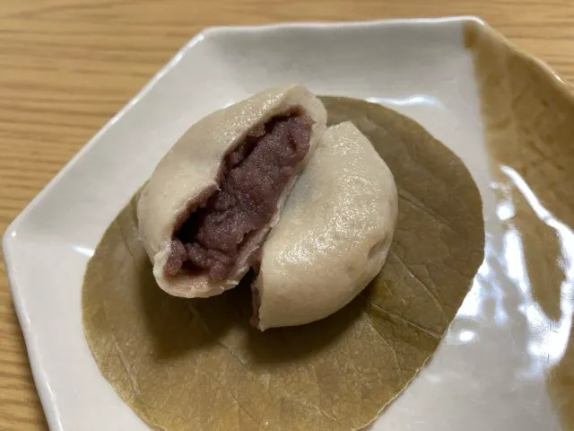 ぎっしり詰まったこし餡