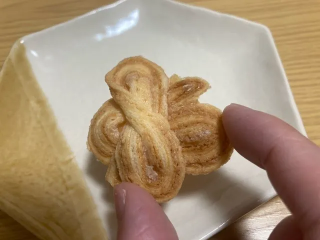 めっちゃ軽くて生地が薄い！