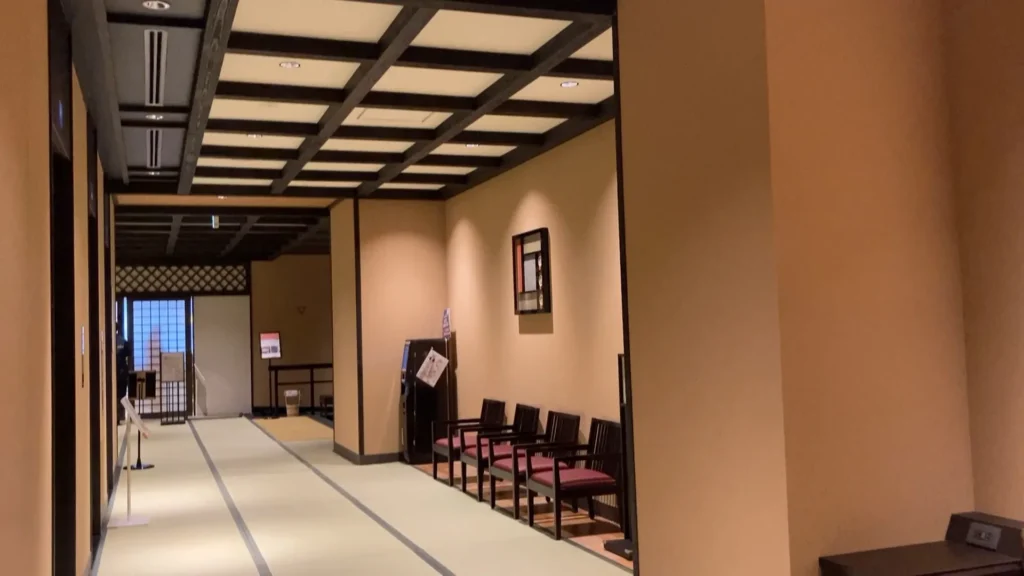 高級旅館のような館内!全館畳敷きでリラックス